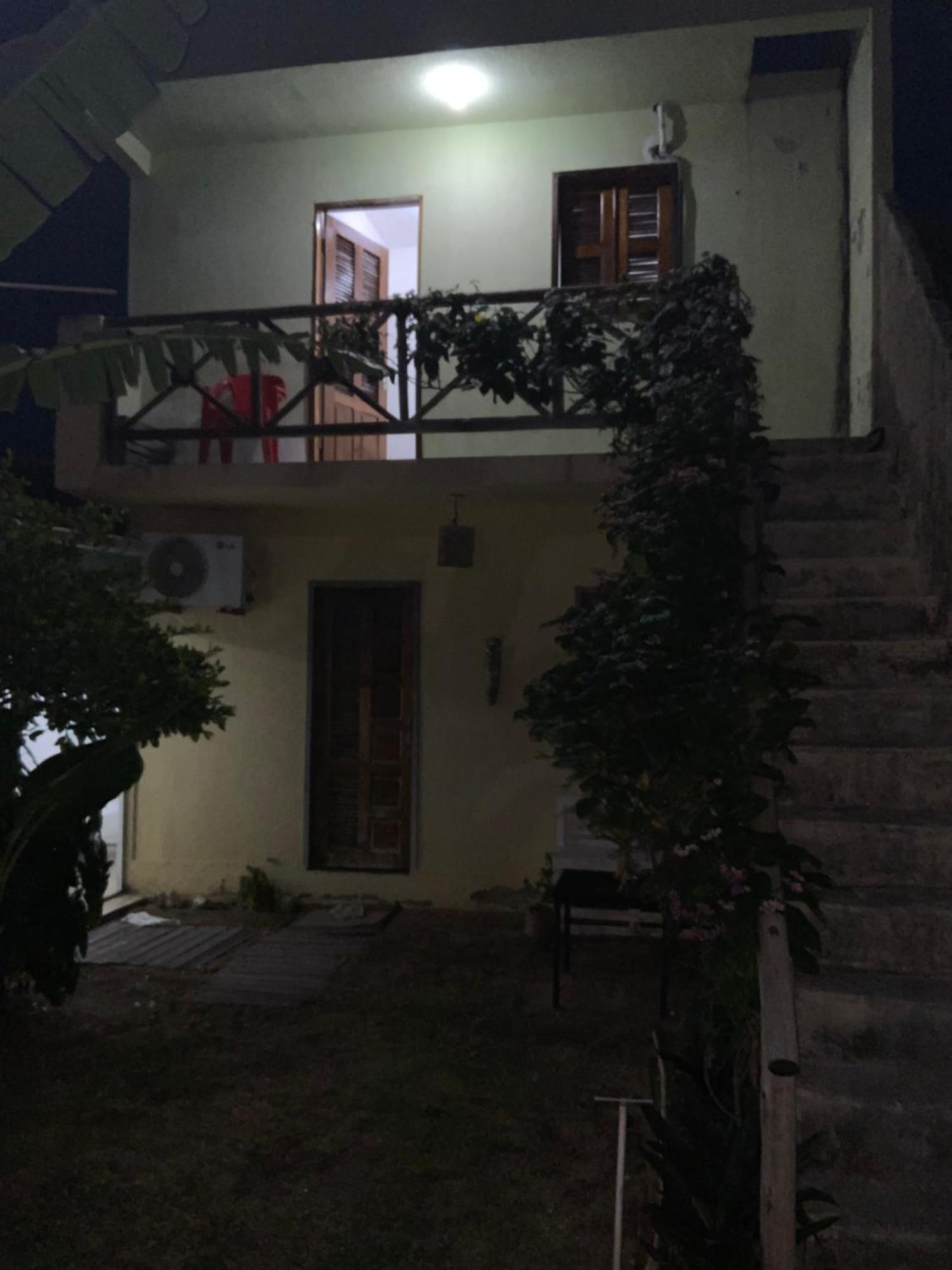 Lindo, Simples, Aconchegante E Pe Na Areia * Fortaleza (Ceara)